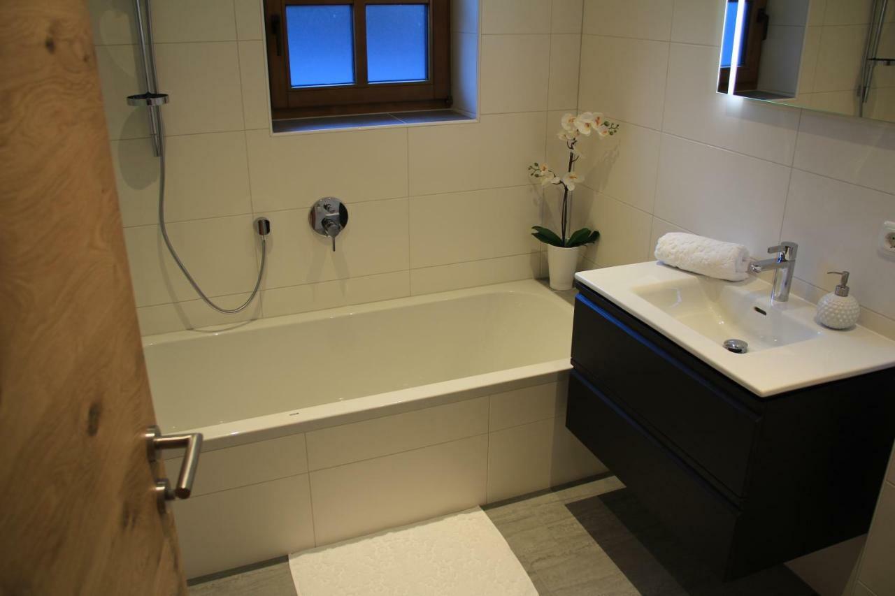 Apartment "Kuenstlhaeusl" Jochberg Buitenkant foto